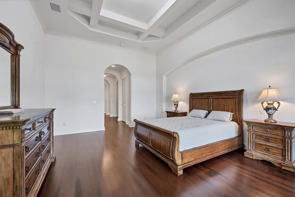 Active With Contract: $1,200,000 (4 beds, 4 baths, 4097 Square Feet)