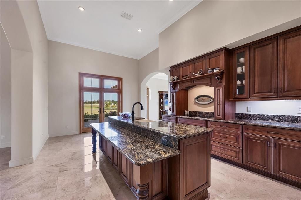 Active With Contract: $1,200,000 (4 beds, 4 baths, 4097 Square Feet)