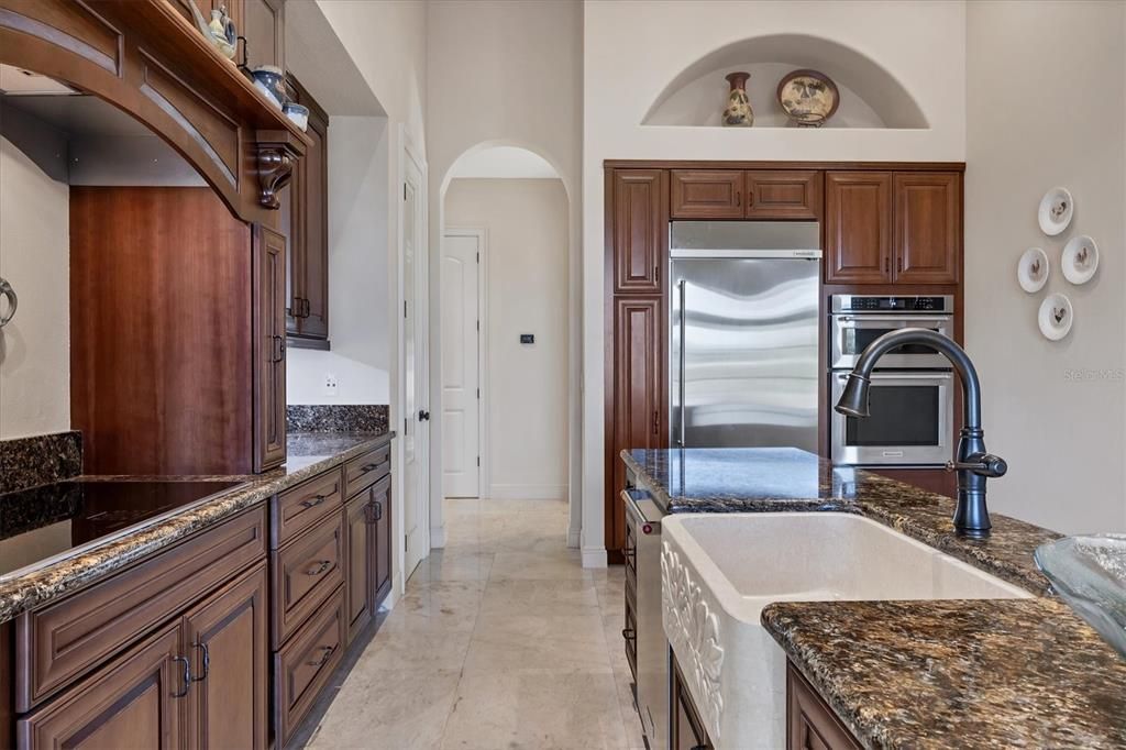 Active With Contract: $1,200,000 (4 beds, 4 baths, 4097 Square Feet)