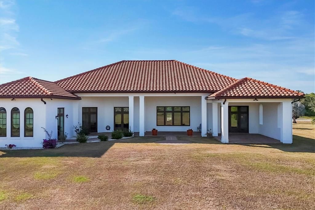 Active With Contract: $1,200,000 (4 beds, 4 baths, 4097 Square Feet)