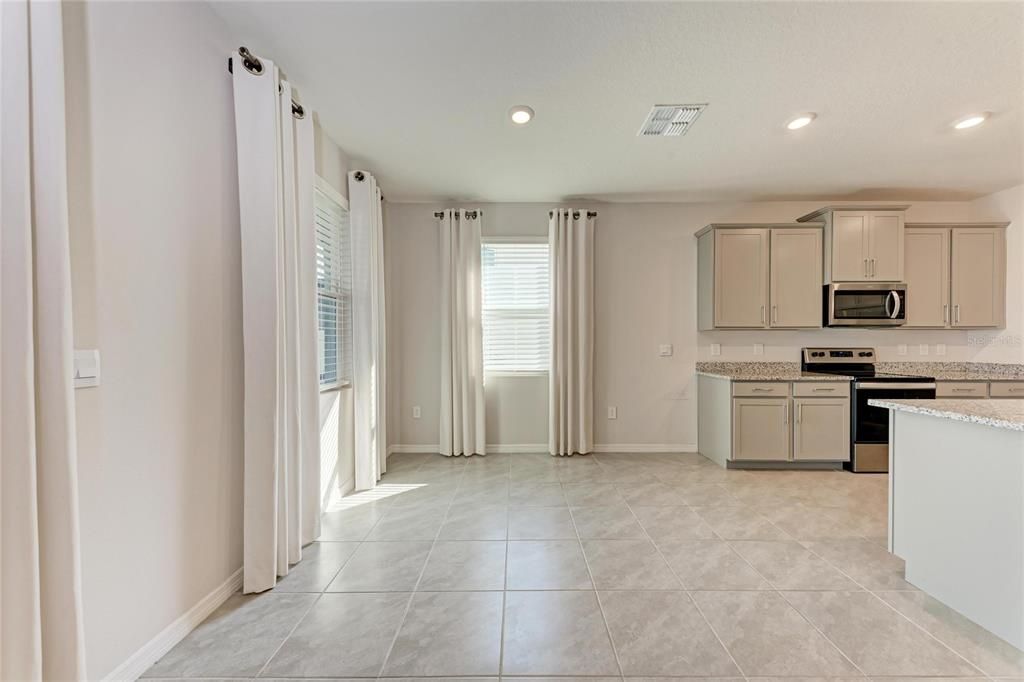 For Sale: $459,600 (3 beds, 2 baths, 2035 Square Feet)