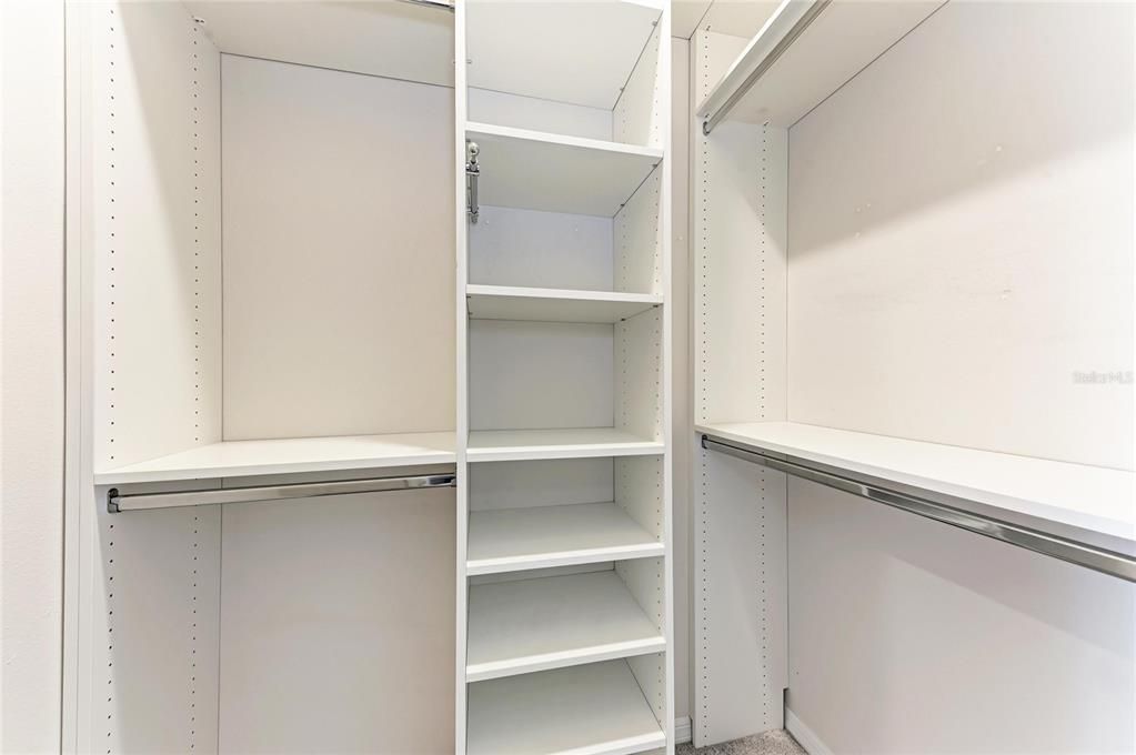 For Sale: $459,600 (3 beds, 2 baths, 2035 Square Feet)