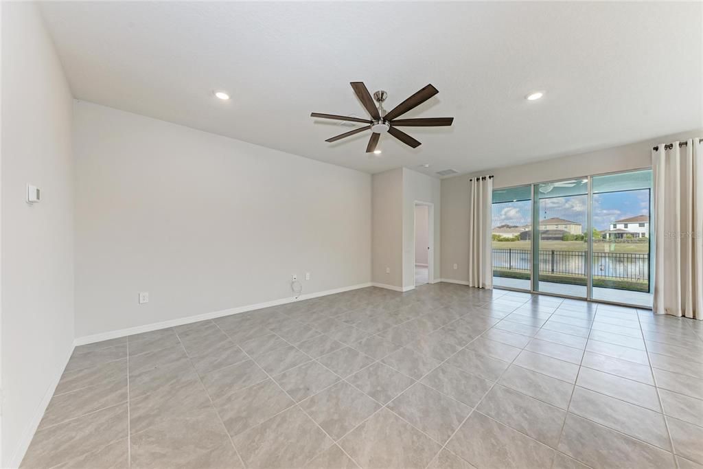 For Sale: $459,600 (3 beds, 2 baths, 2035 Square Feet)
