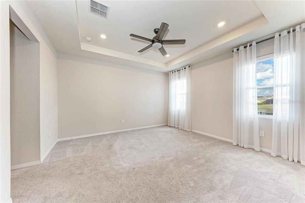 For Sale: $459,600 (3 beds, 2 baths, 2035 Square Feet)