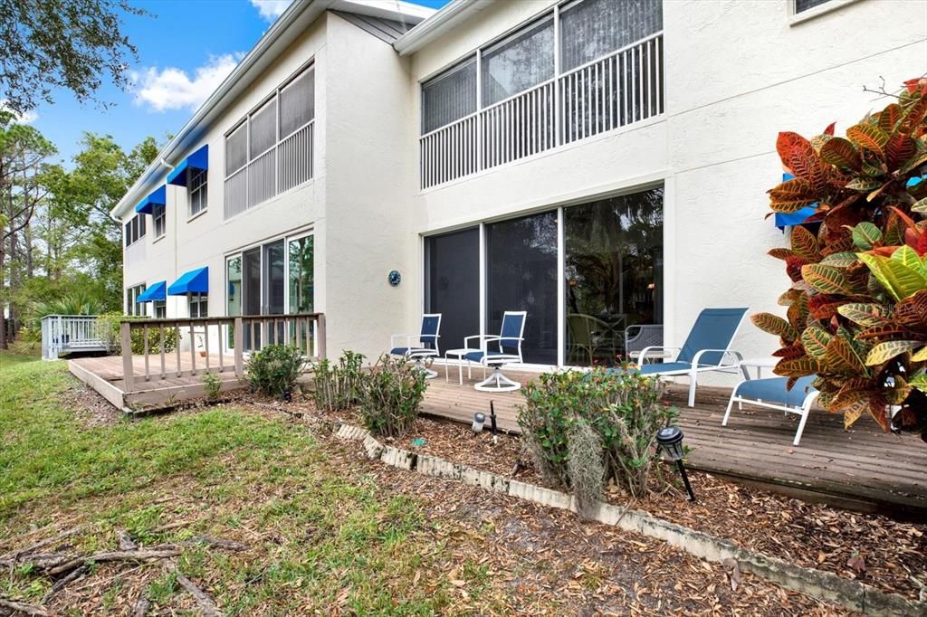 For Sale: $349,900 (2 beds, 2 baths, 1235 Square Feet)