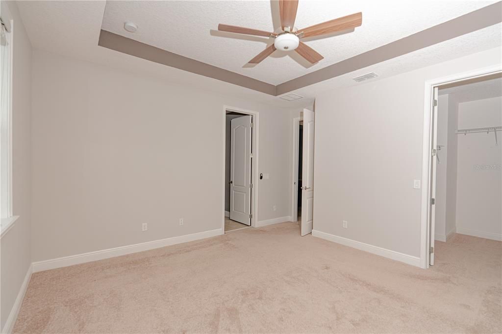 For Sale: $480,000 (3 beds, 2 baths, 1825 Square Feet)