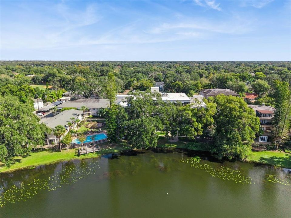 На продажу: $319,000 (2 спален, 1 ванн, 998 Квадратных фут)