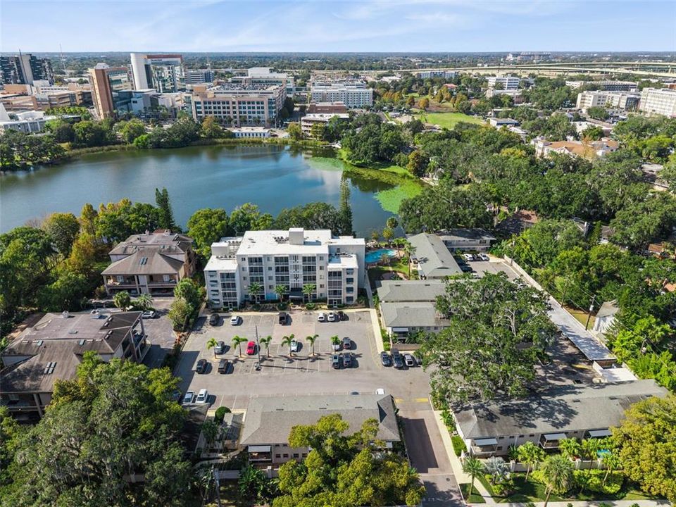 На продажу: $319,000 (2 спален, 1 ванн, 998 Квадратных фут)