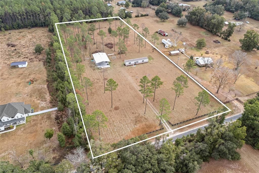 For Sale: $334,900 (3 beds, 2 baths, 1125 Square Feet)