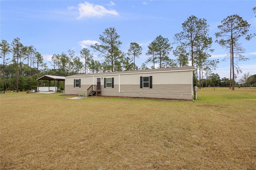 For Sale: $334,900 (3 beds, 2 baths, 1125 Square Feet)