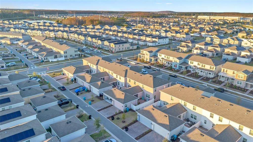 En Venta: $455,000 (4 camas, 2 baños, 1863 Pies cuadrados)