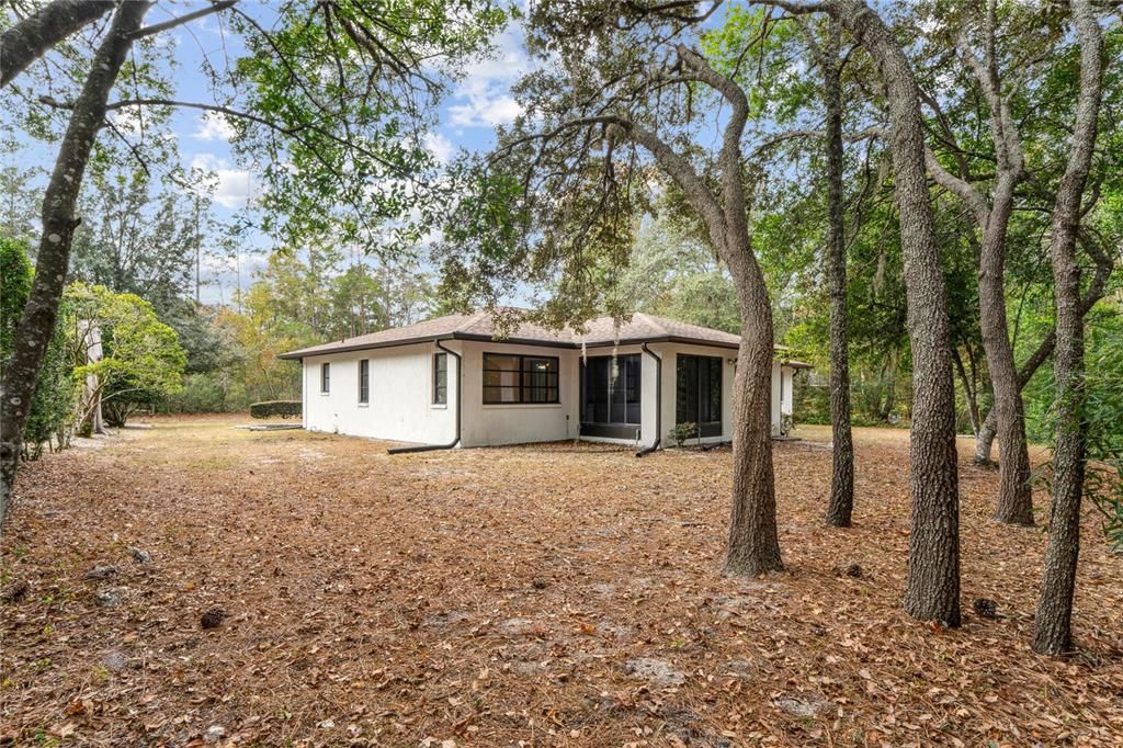 For Sale: $229,000 (2 beds, 2 baths, 1839 Square Feet)