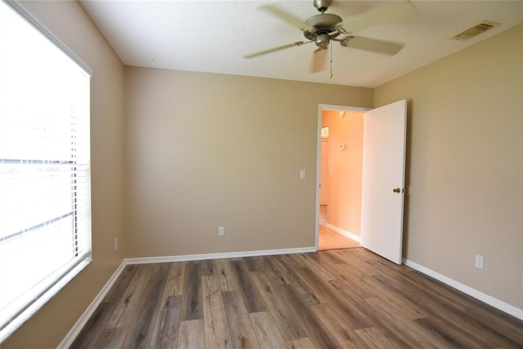For Rent: $2,400 (3 beds, 2 baths, 1518 Square Feet)