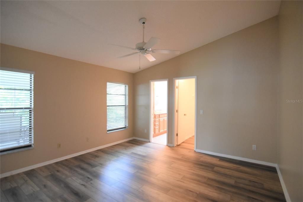 For Rent: $2,400 (3 beds, 2 baths, 1518 Square Feet)