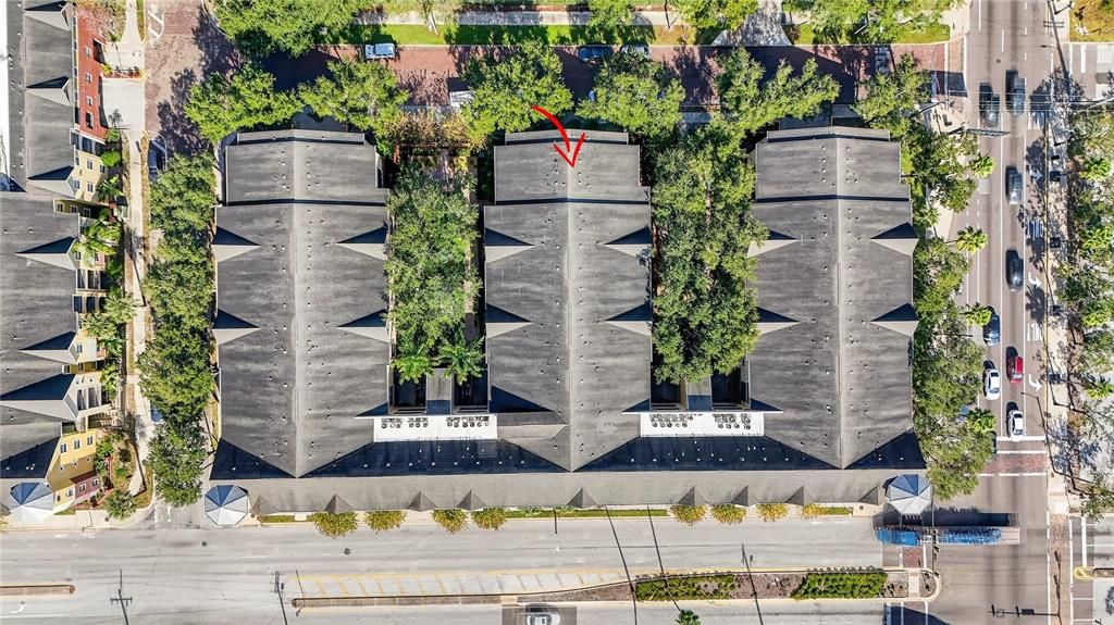 待售: $249,900 (1 贝兹, 1 浴室, 1044 平方英尺)