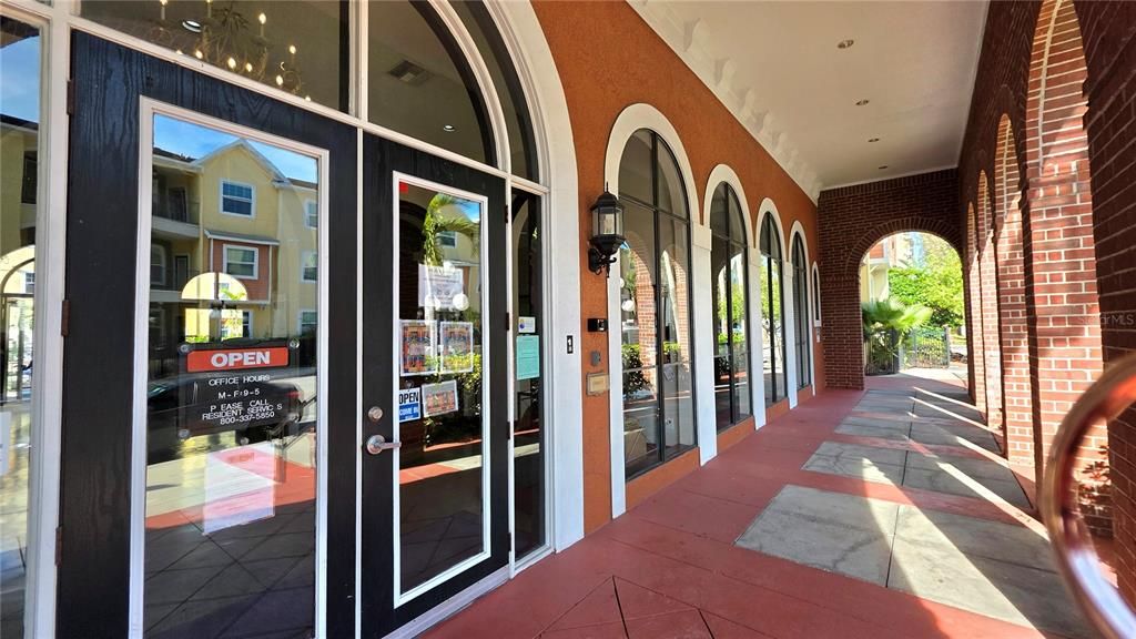 待售: $249,900 (1 贝兹, 1 浴室, 1044 平方英尺)