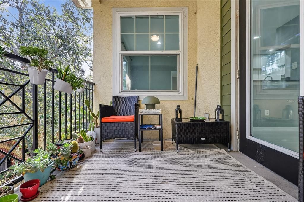 待售: $249,900 (1 贝兹, 1 浴室, 1044 平方英尺)