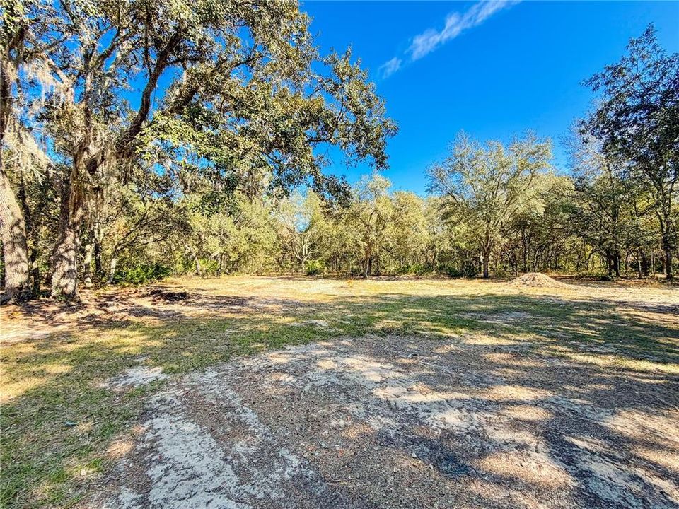 待售: $59,900 (2 贝兹, 3 浴室, 1352 平方英尺)