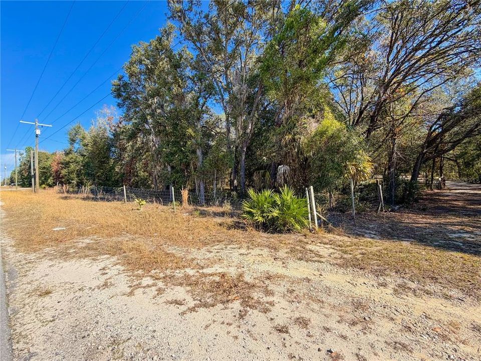 待售: $59,900 (2 贝兹, 3 浴室, 1352 平方英尺)