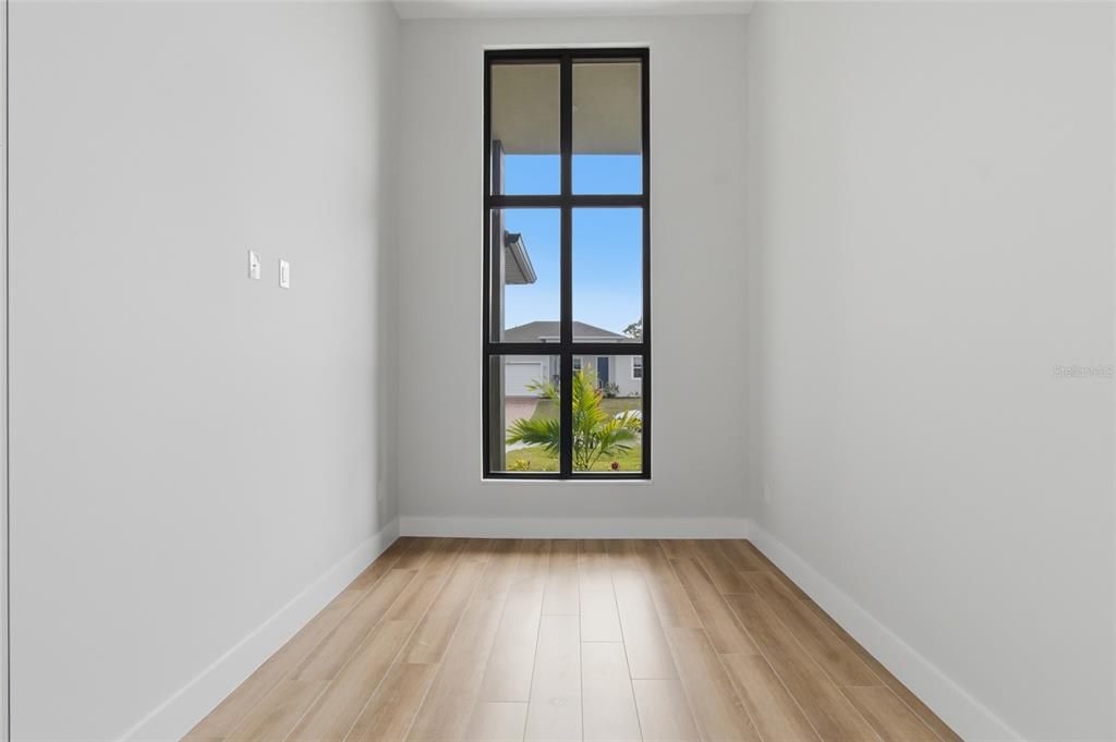 En Venta: $925,000 (3 camas, 3 baños, 2014 Pies cuadrados)