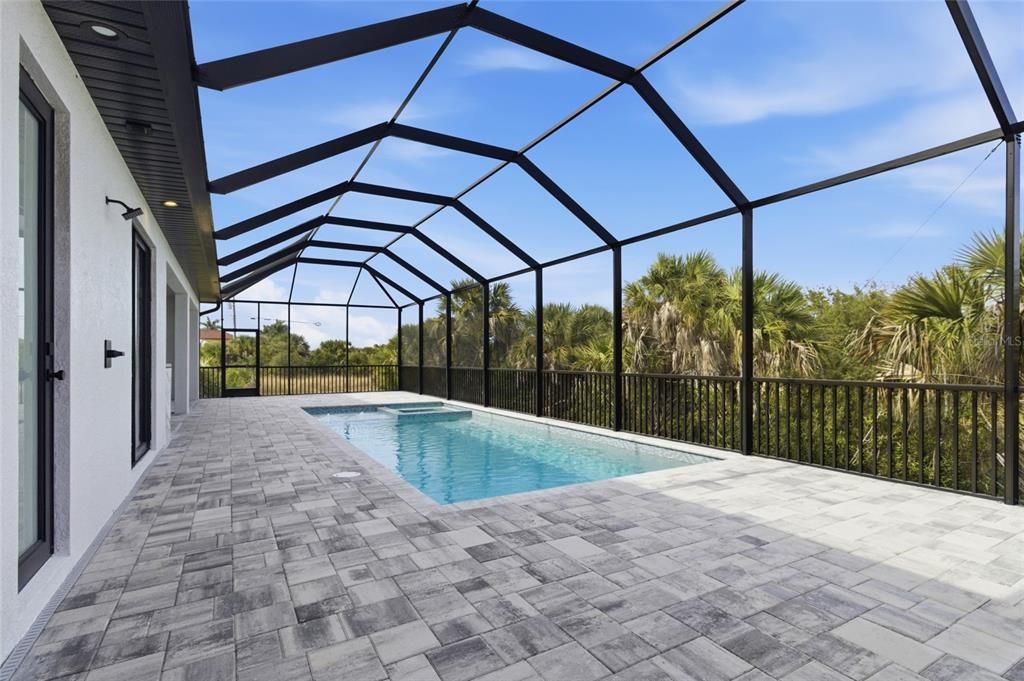 En Venta: $925,000 (3 camas, 3 baños, 2014 Pies cuadrados)