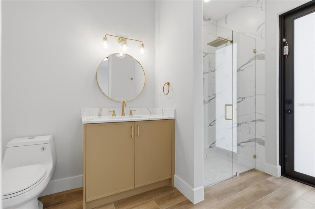 En Venta: $925,000 (3 camas, 3 baños, 2014 Pies cuadrados)