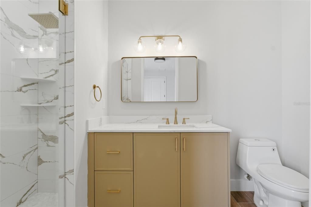 En Venta: $925,000 (3 camas, 3 baños, 2014 Pies cuadrados)