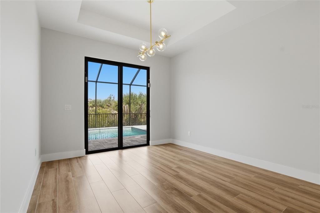 En Venta: $925,000 (3 camas, 3 baños, 2014 Pies cuadrados)