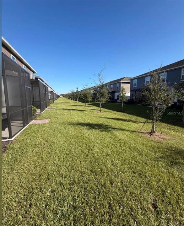 For Rent: $2,200 (3 beds, 2 baths, 1379 Square Feet)