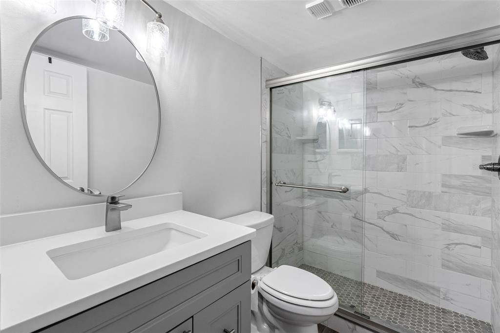 For Rent: $2,550 (1 beds, 1 baths, 840 Square Feet)