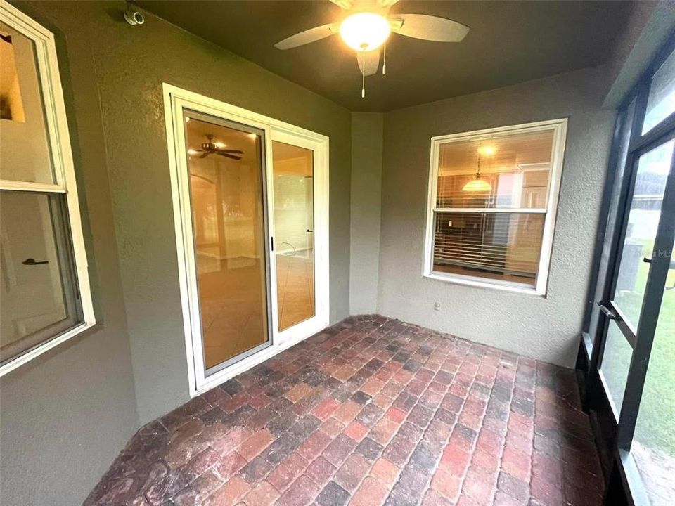 For Rent: $2,700 (3 beds, 2 baths, 1537 Square Feet)