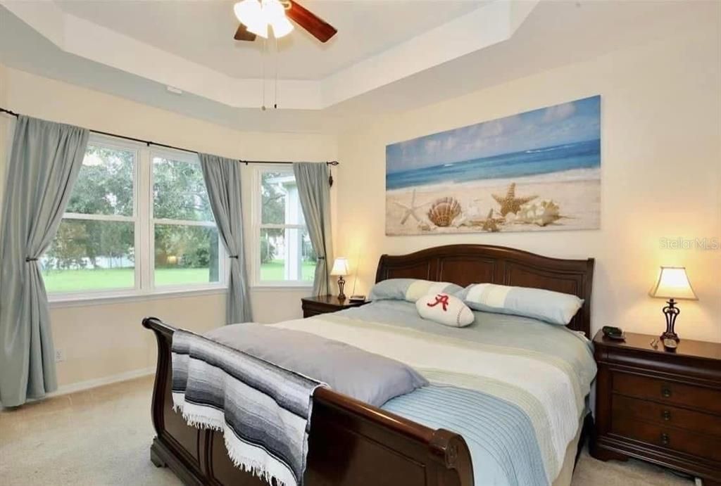 For Rent: $2,700 (3 beds, 2 baths, 1537 Square Feet)