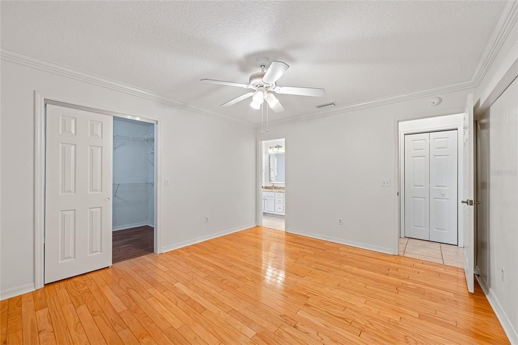 На продажу: $469,900 (3 спален, 2 ванн, 1483 Квадратных фут)