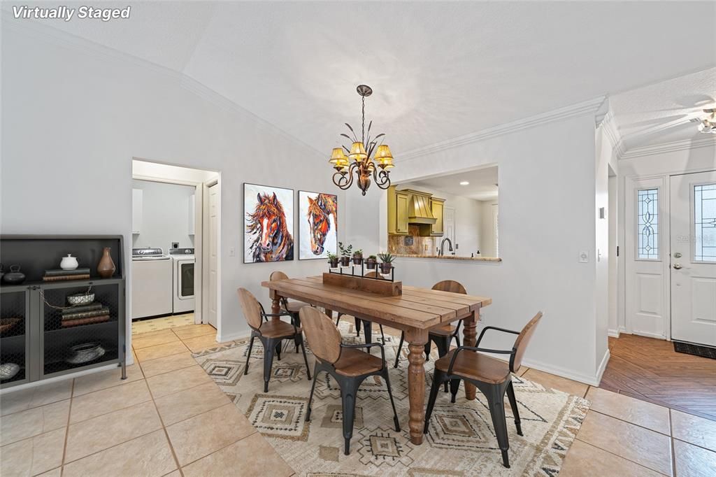 На продажу: $469,900 (3 спален, 2 ванн, 1483 Квадратных фут)