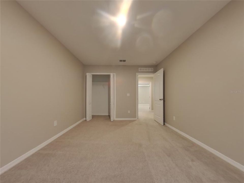 For Rent: $2,179 (3 beds, 2 baths, 2242 Square Feet)