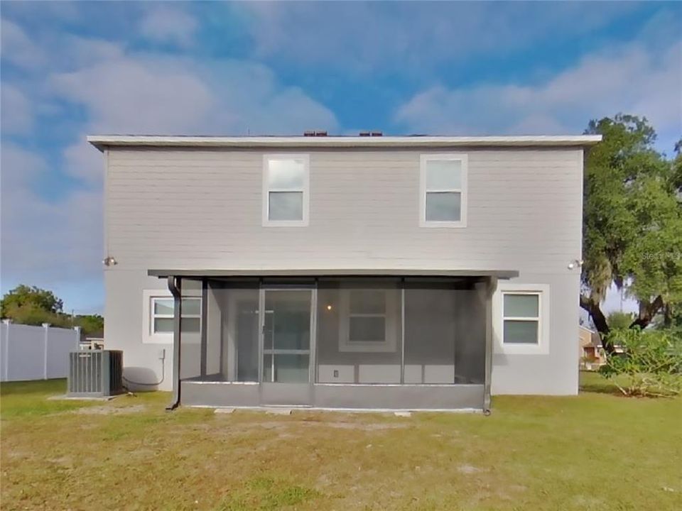 For Rent: $2,179 (3 beds, 2 baths, 2242 Square Feet)