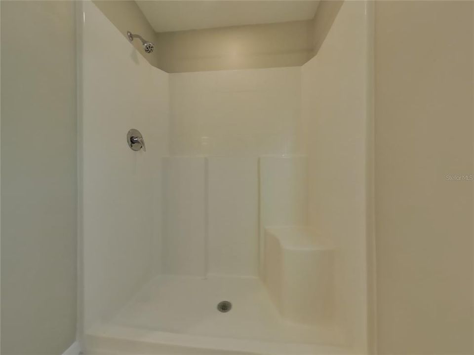 For Rent: $2,179 (3 beds, 2 baths, 2242 Square Feet)