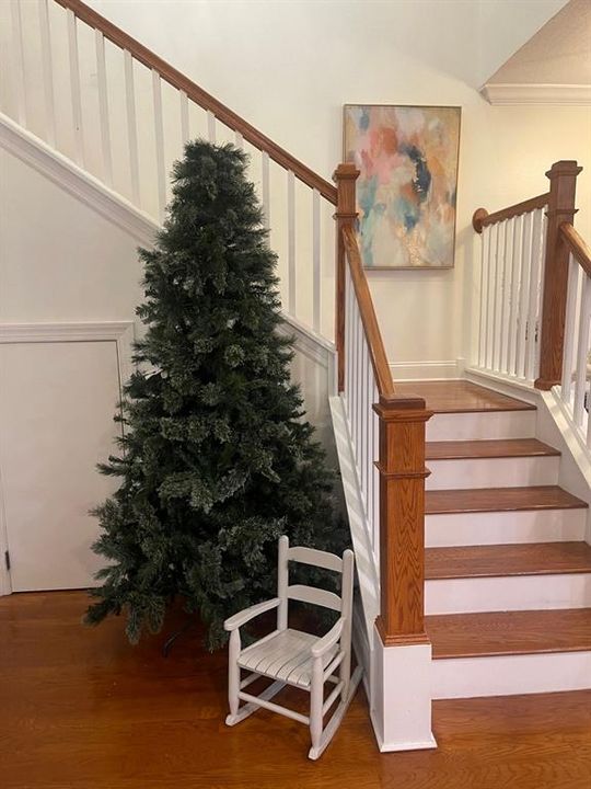 出租: $3,800 (3 贝兹, 2 浴室, 1990 平方英尺)