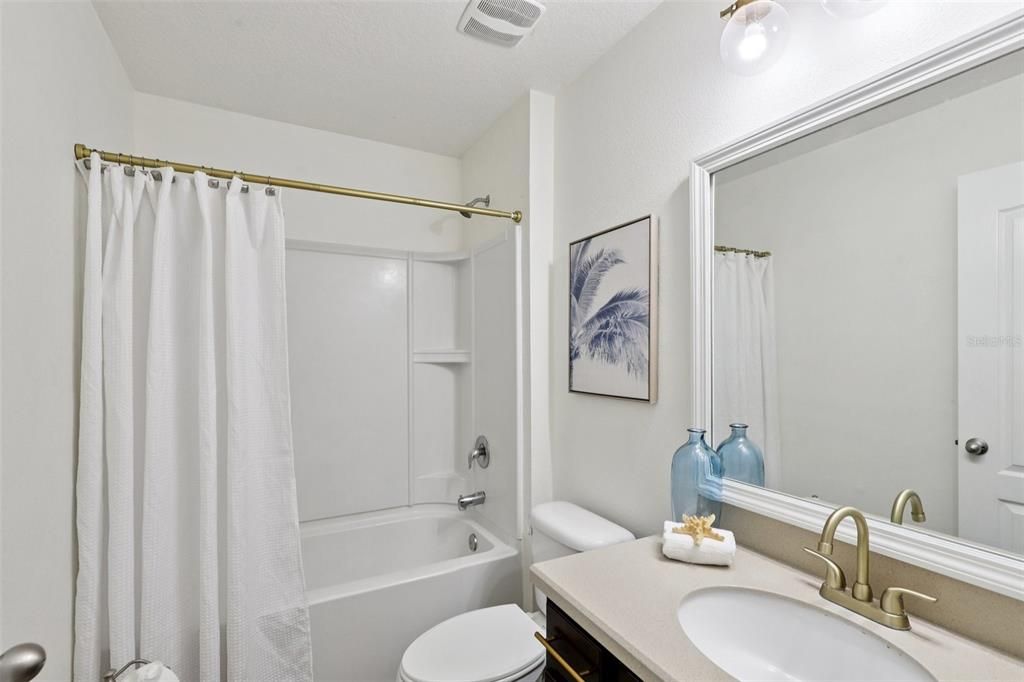 For Sale: $469,000 (4 beds, 2 baths, 1794 Square Feet)