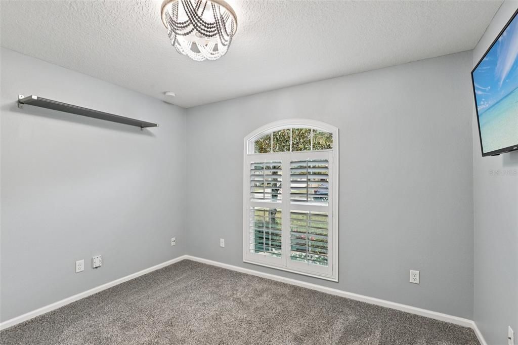 For Sale: $469,000 (4 beds, 2 baths, 1794 Square Feet)