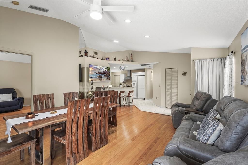 En Renta: $3,000 (3 camas, 2 baños, 1259 Pies cuadrados)