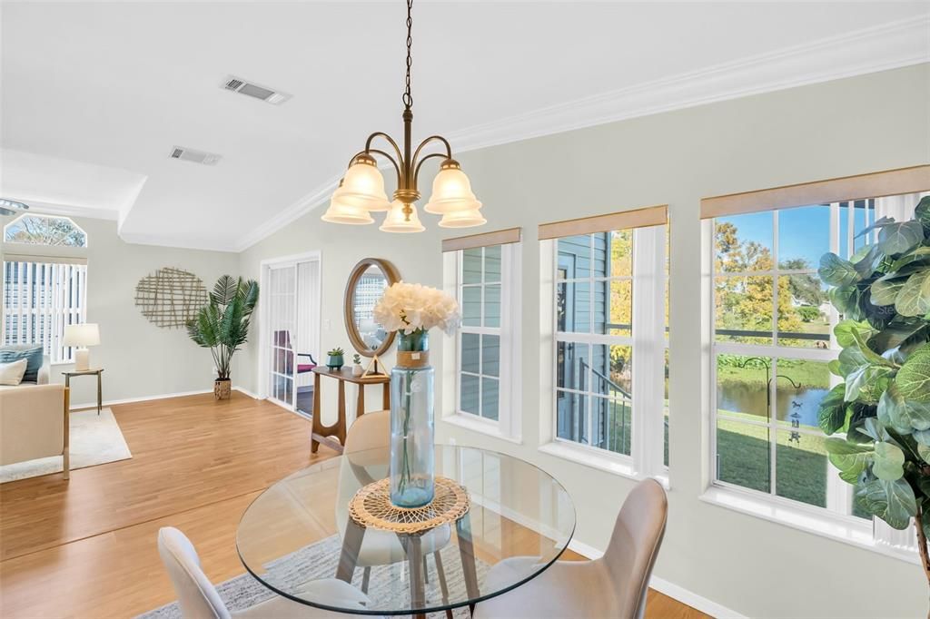 待售: $299,900 (3 贝兹, 2 浴室, 1500 平方英尺)