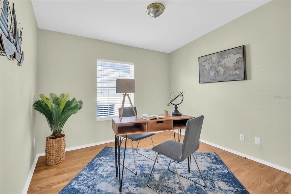 待售: $299,900 (3 贝兹, 2 浴室, 1500 平方英尺)