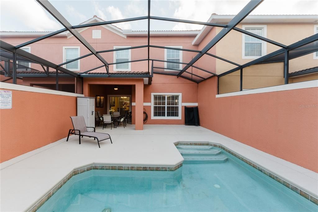 На продажу: $338,000 (4 спален, 3 ванн, 1902 Квадратных фут)