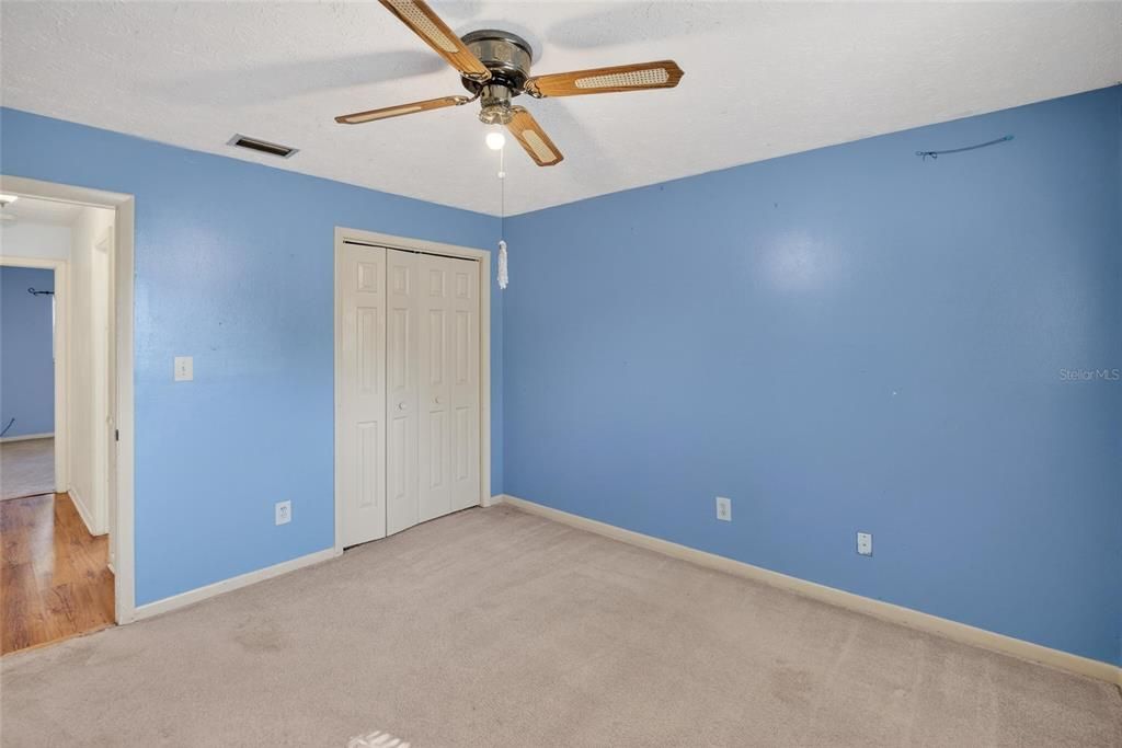 For Sale: $320,000 (3 beds, 2 baths, 1492 Square Feet)