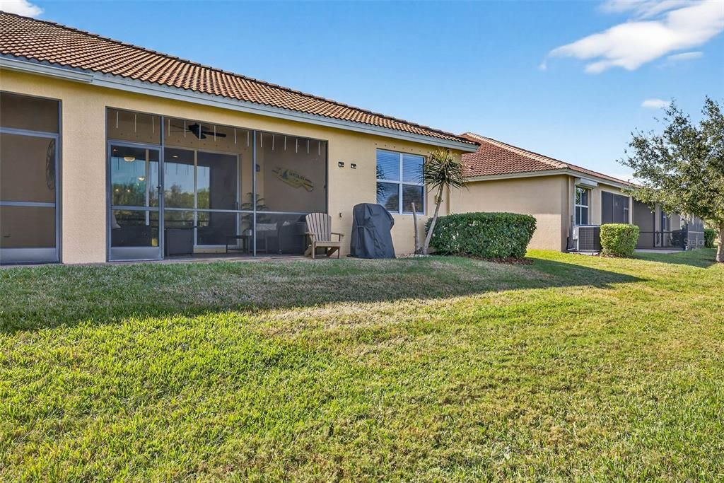 待售: $350,000 (2 贝兹, 2 浴室, 1800 平方英尺)