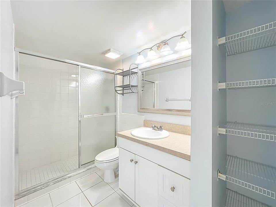 En Venta: $169,900 (2 camas, 2 baños, 1187 Pies cuadrados)