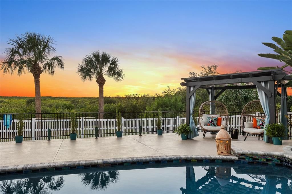 For Sale: $869,900 (3 beds, 2 baths, 2585 Square Feet)