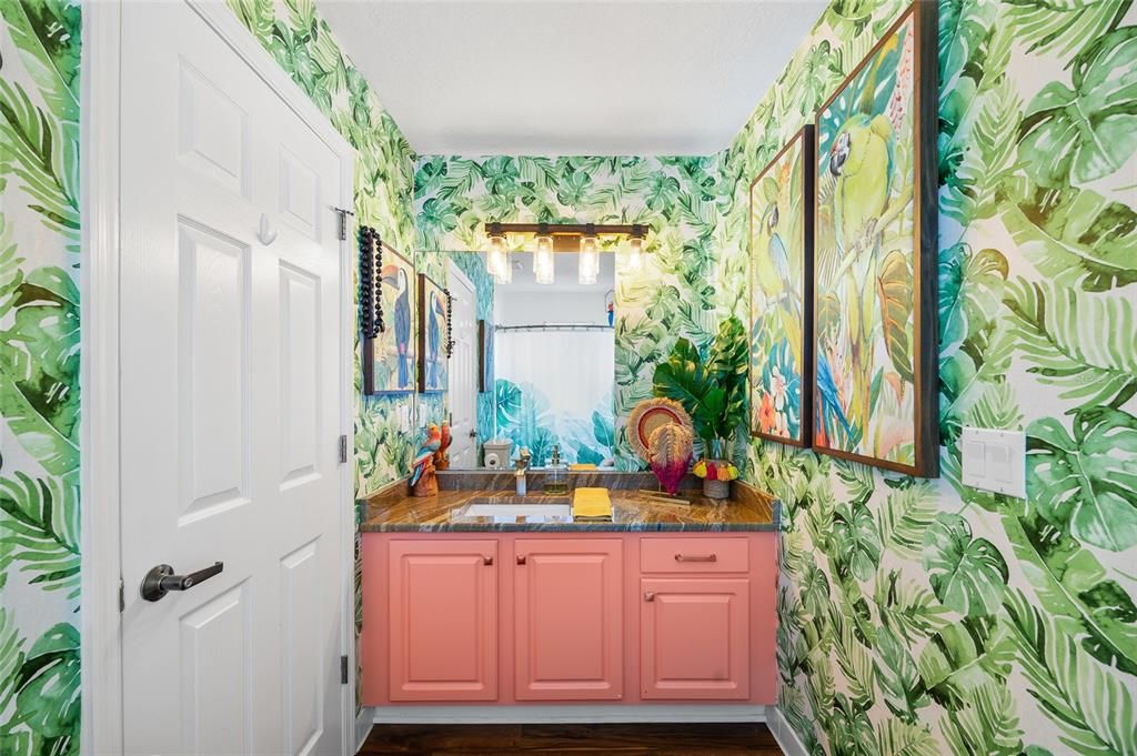 For Sale: $869,900 (3 beds, 2 baths, 2585 Square Feet)