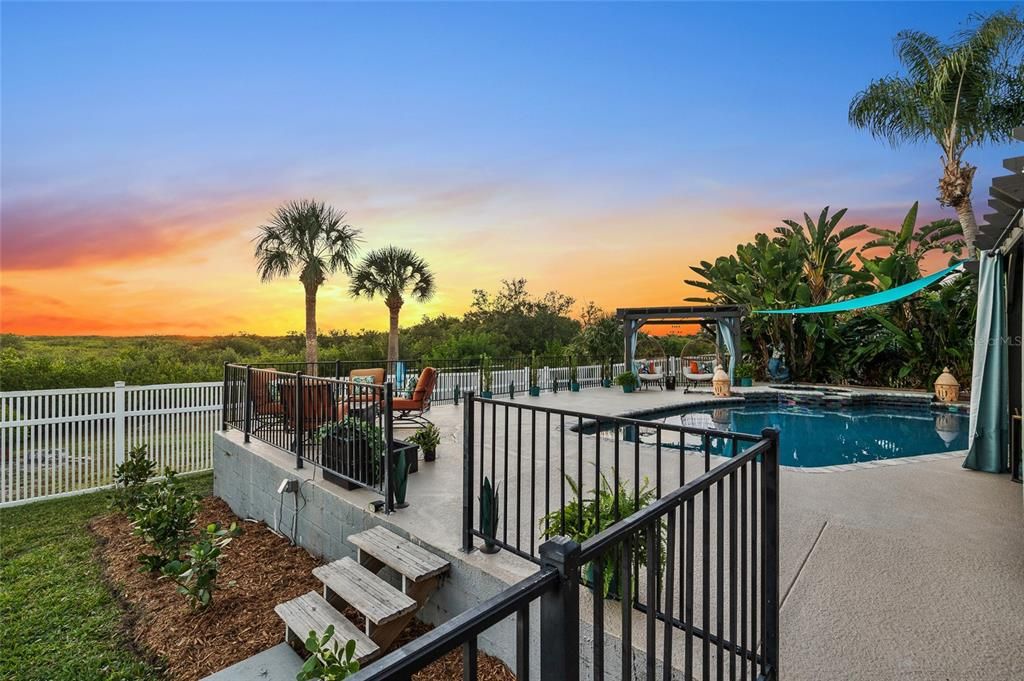 For Sale: $869,900 (3 beds, 2 baths, 2585 Square Feet)